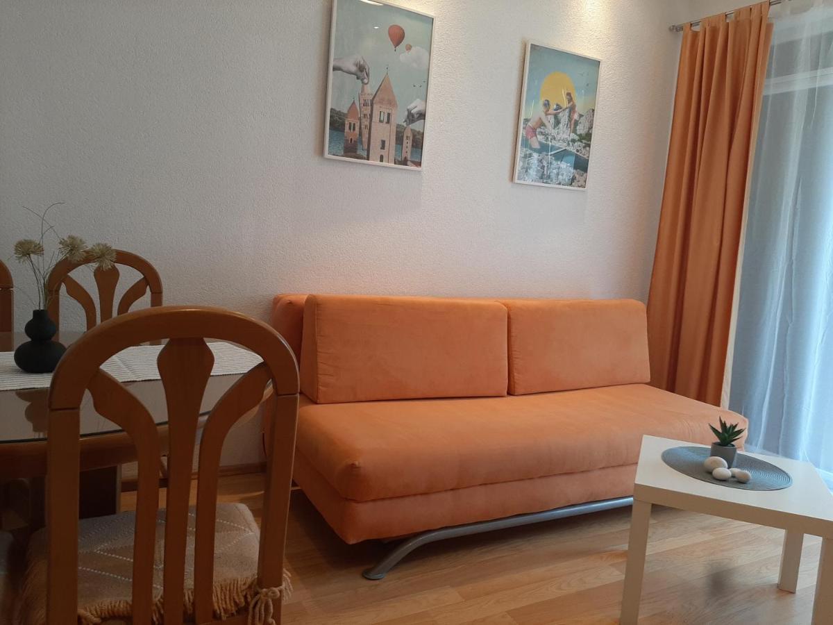 Apartma Lemongarden